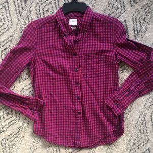 Gap plaid cotton red blue checkered button down XS